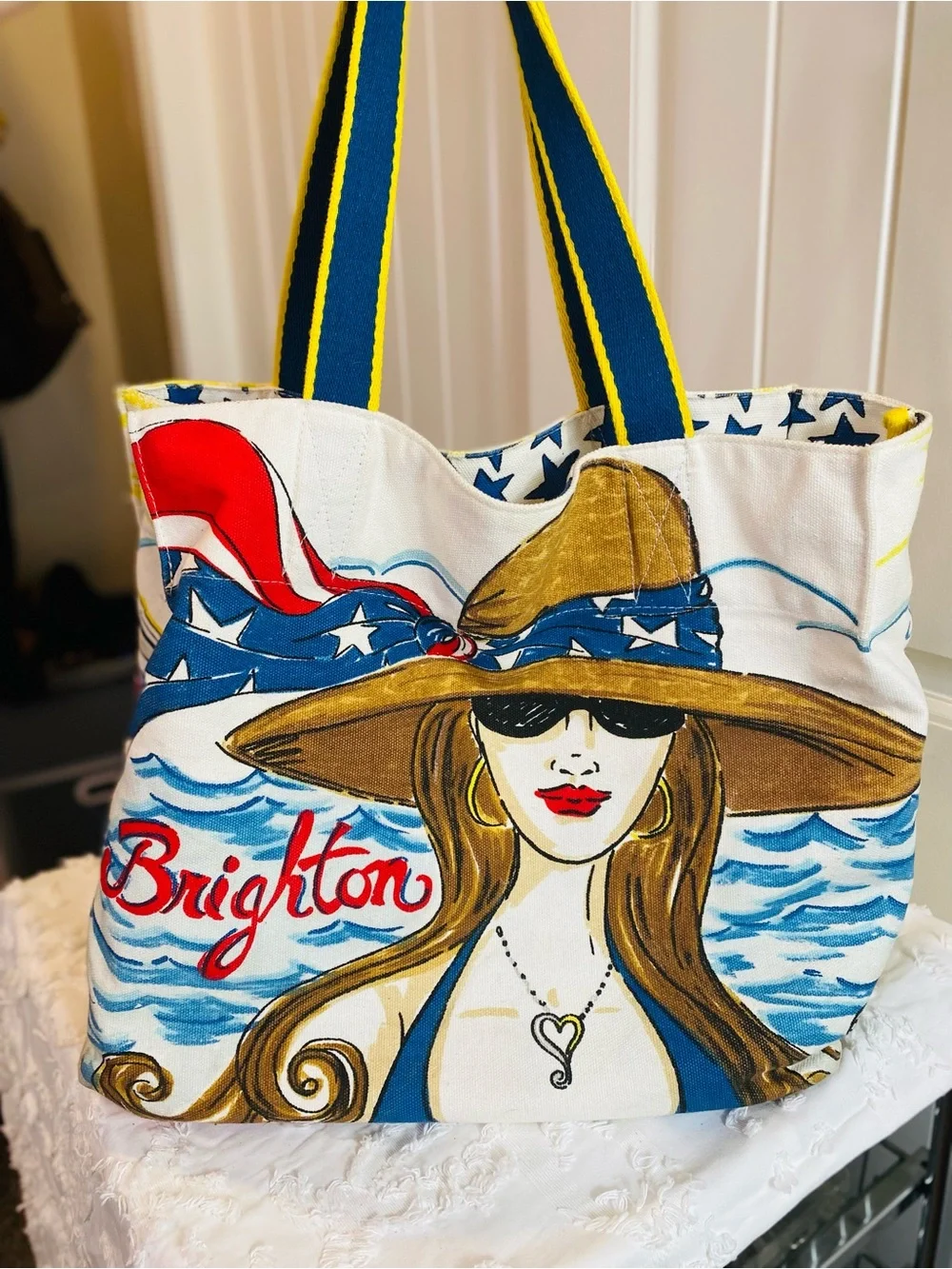 Brighton Beach Illustrated Canvas Tote Bag in Multi-Color - Picture 4 of 16